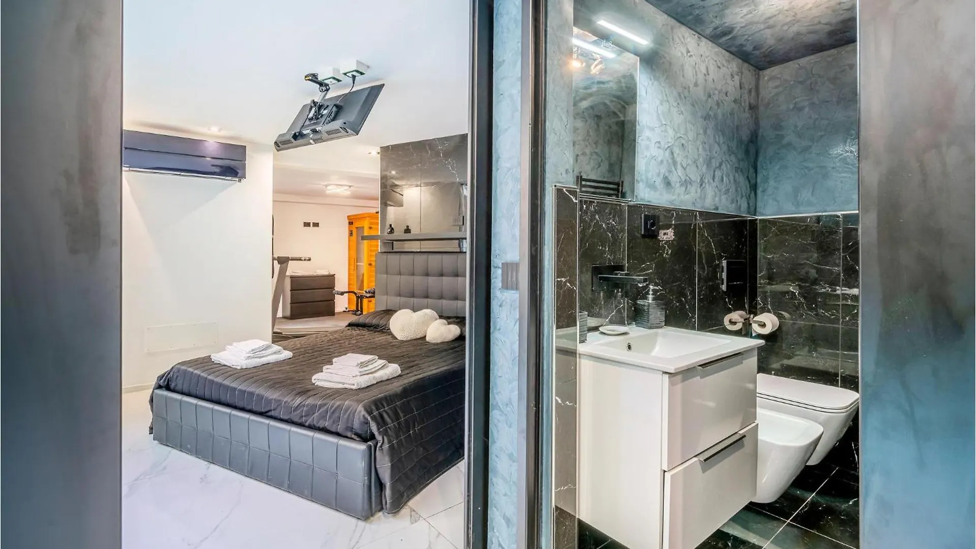 Nice Apartment In Lido Di Camaiore With Sauna