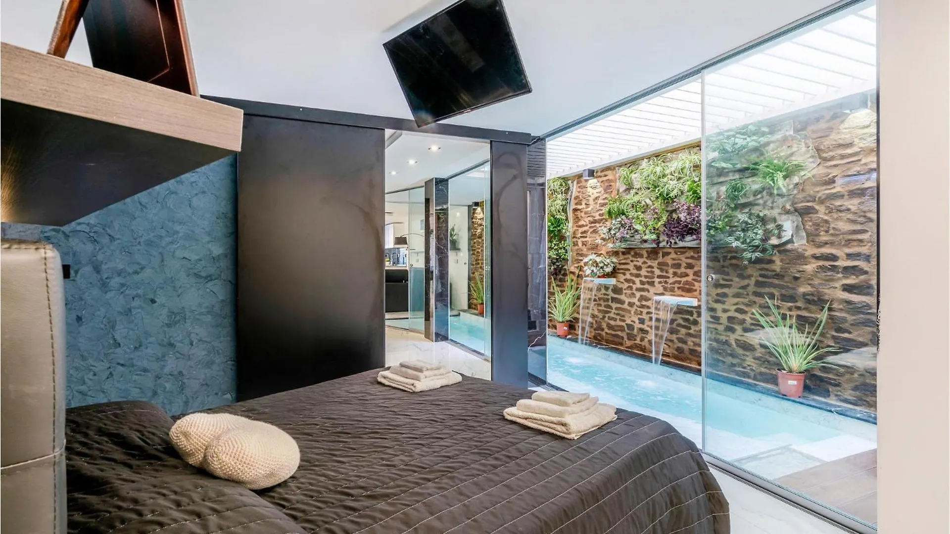 Nice Apartment In Lido Di Camaiore With Sauna